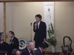 広津素子